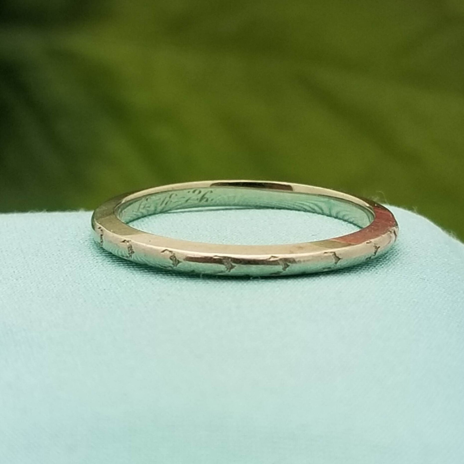 Vintage 18K White Gold Etched Wedding Band-1920s-Dated 12/18/26-1.7mm Wide