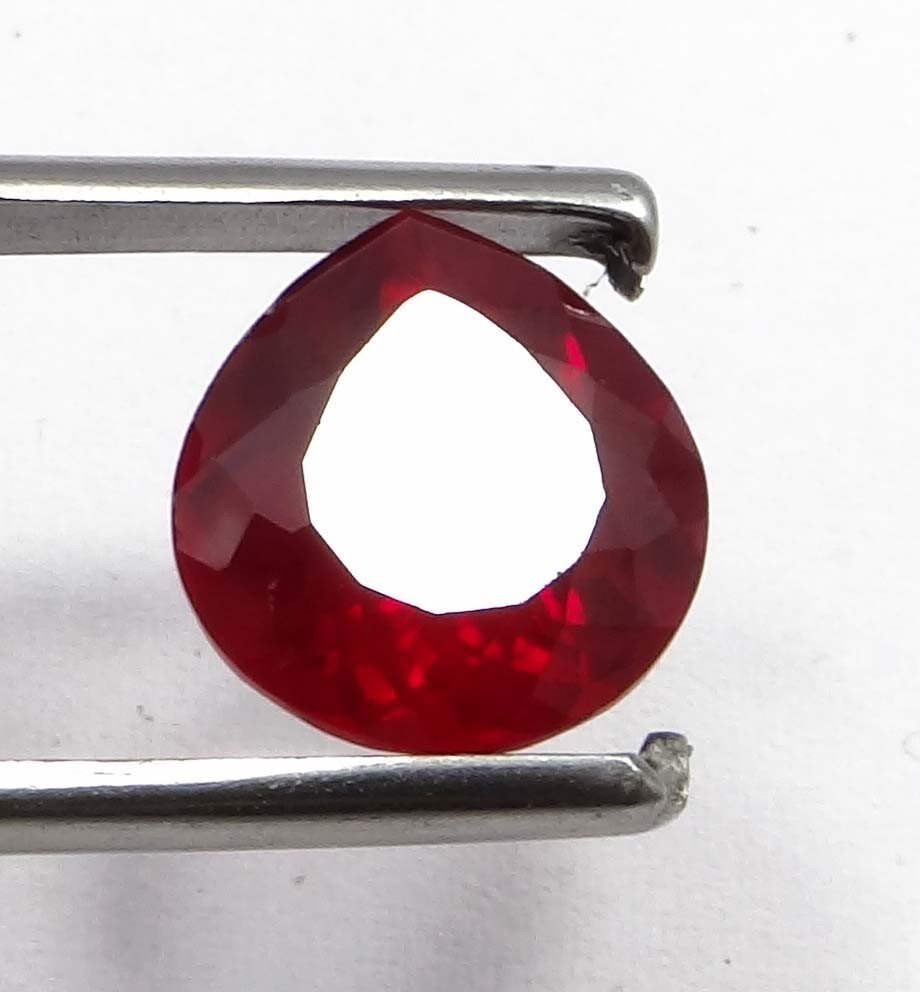 NATURAL 8.00 CTS PIGEON BLOOD RED RUBY pear GEMSTONE CERTIFIED