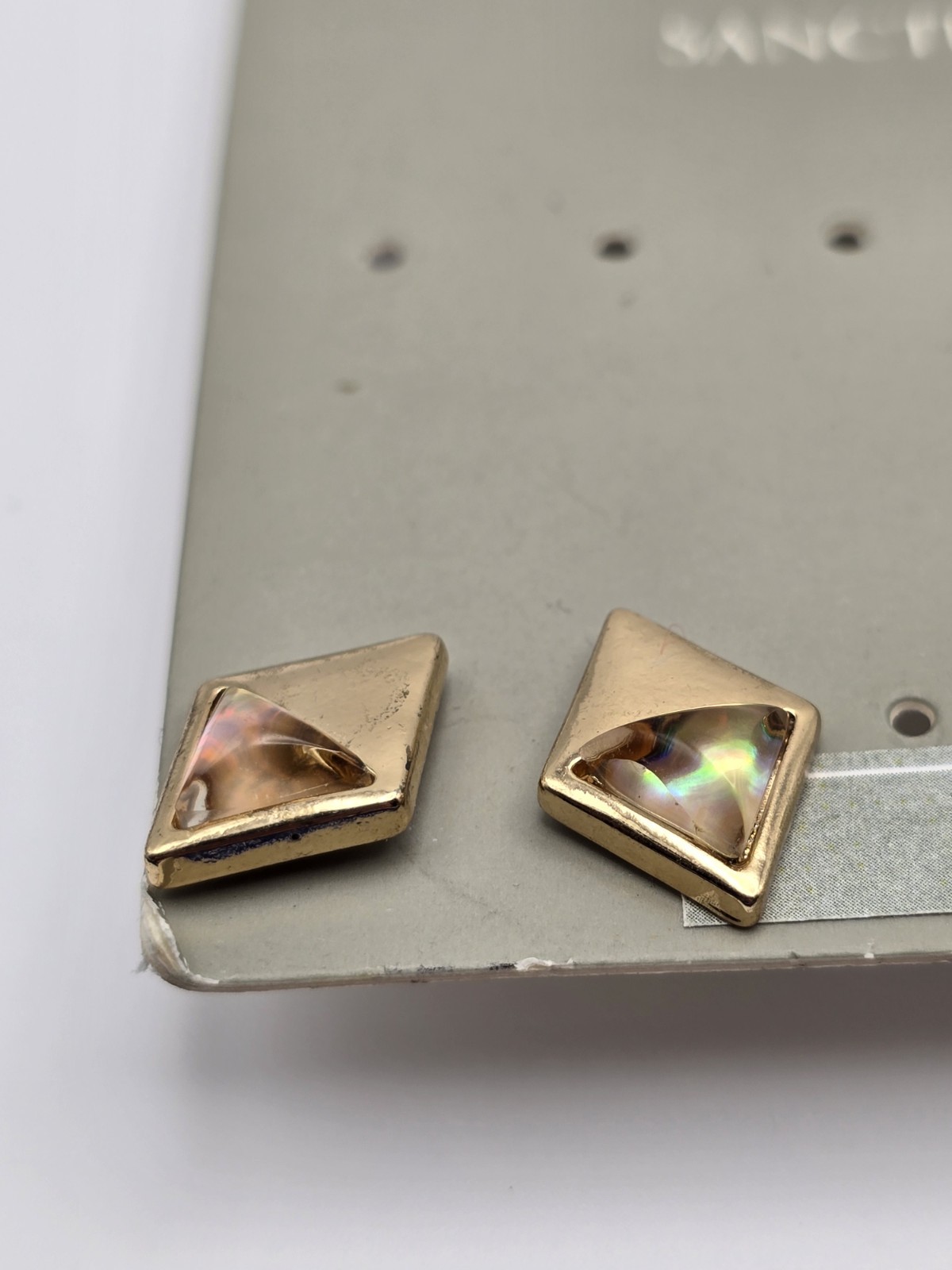 HILDIE & JO Earrings On Card Geometric Gold Tone FREE $HIPPING!!