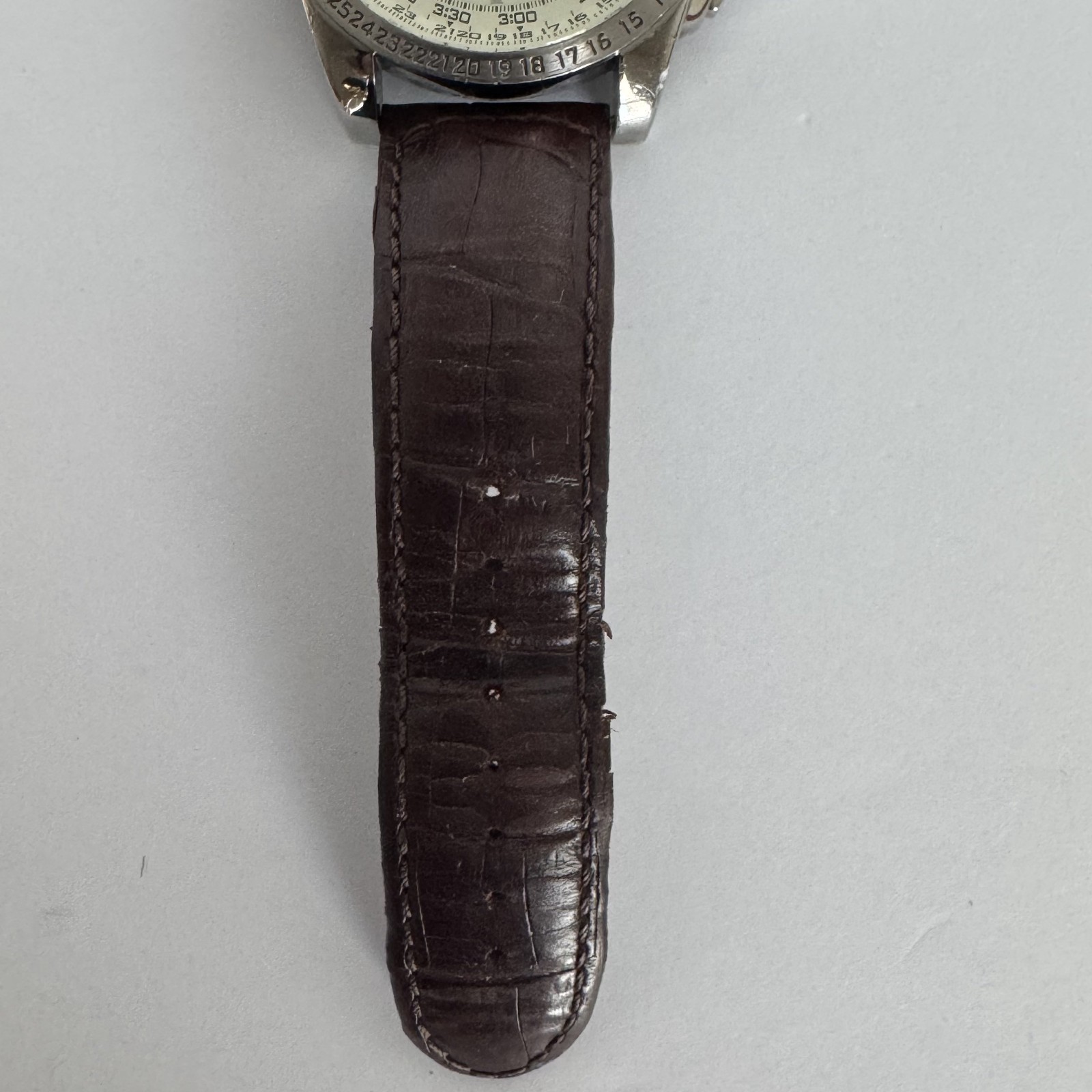 Guess Waterpro Mens Chronograph Watch U13570G2 with leather band (New Battery)
