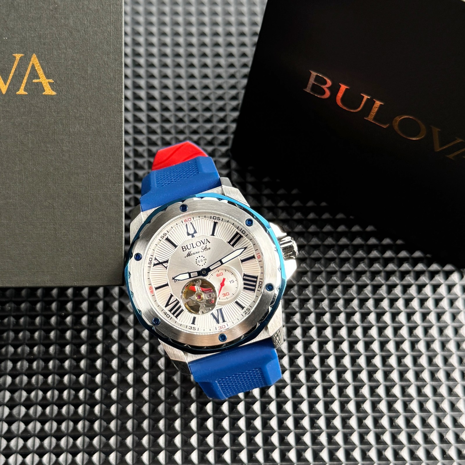 Bulova Marine Star Automatic Silver white Dial 98A225 Men’s Watch 45mm