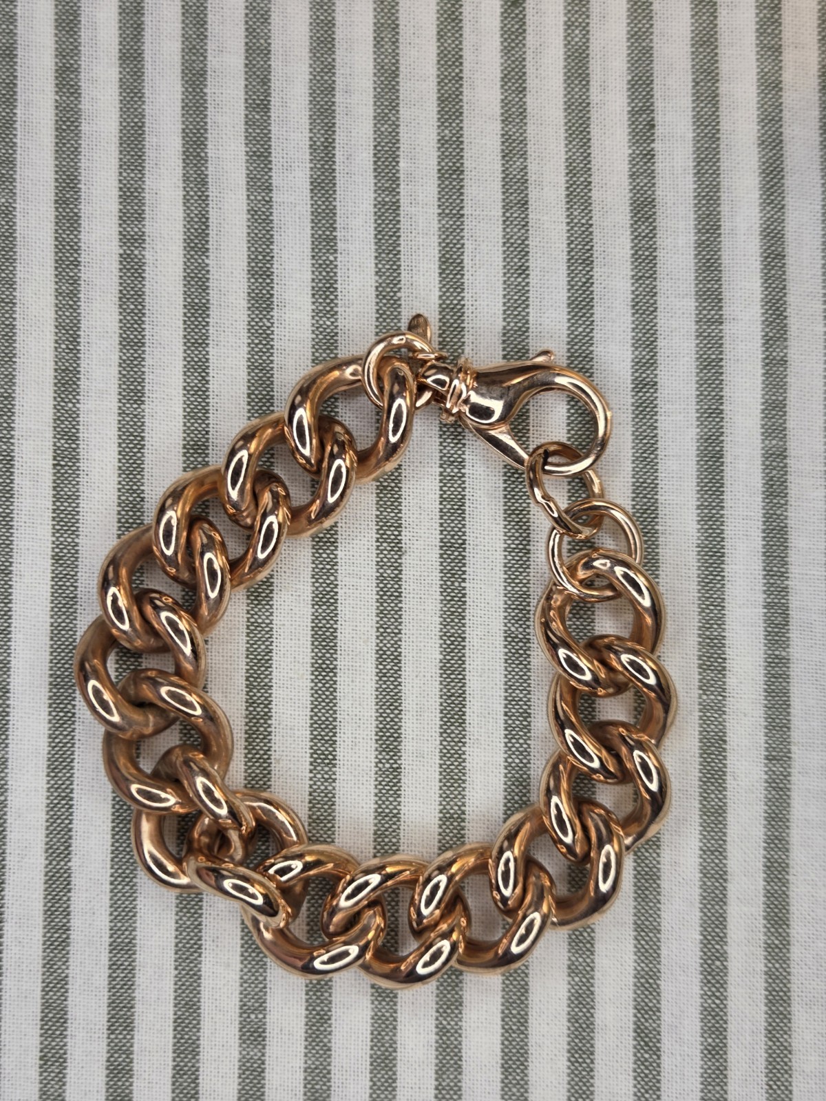Gold Tone Bronze Curb Link Chain Bracelet 6.75 in Lobster Clasp Made in Italy