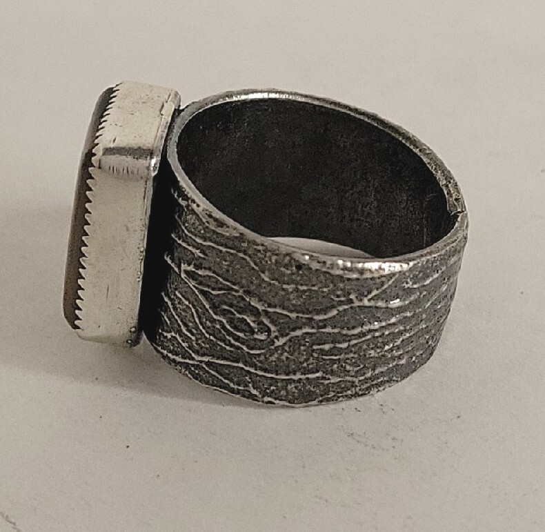 Petrified Wood Sterling Silver Ring Size 11-1/2 Signed 18.5g Carved Tufa Cast