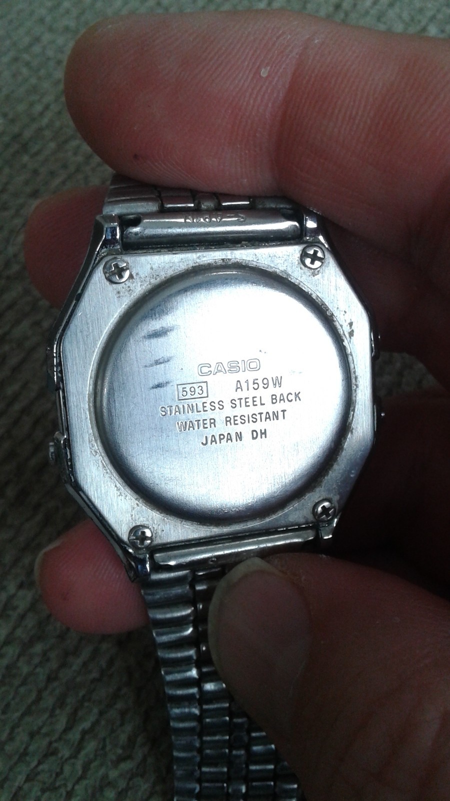 CASIO A 159W VINTAGE MEN WATCH NEED BATTERY