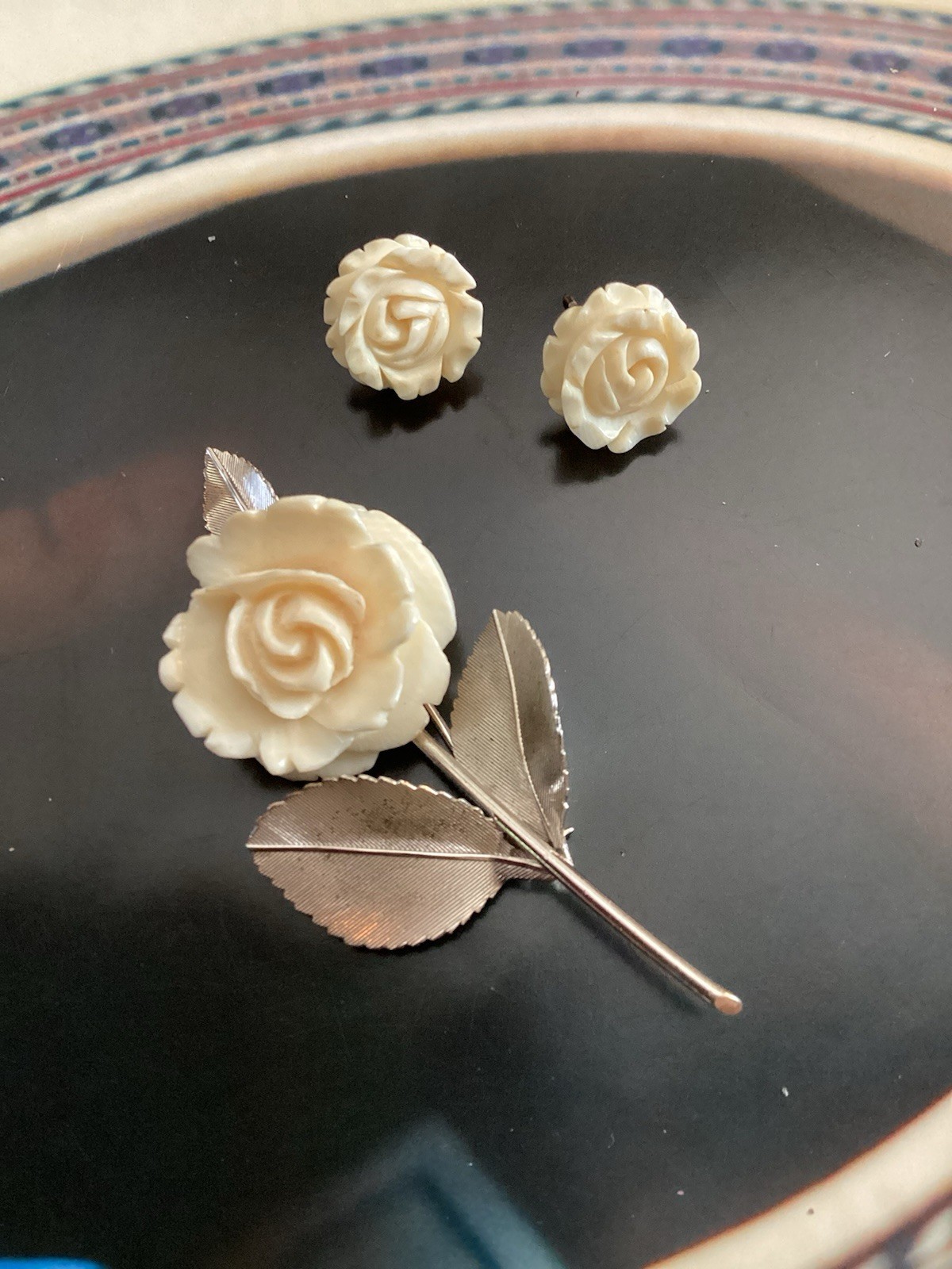 Sterling Silver Carved White Rose Brooch w/Matching pierced Earrings