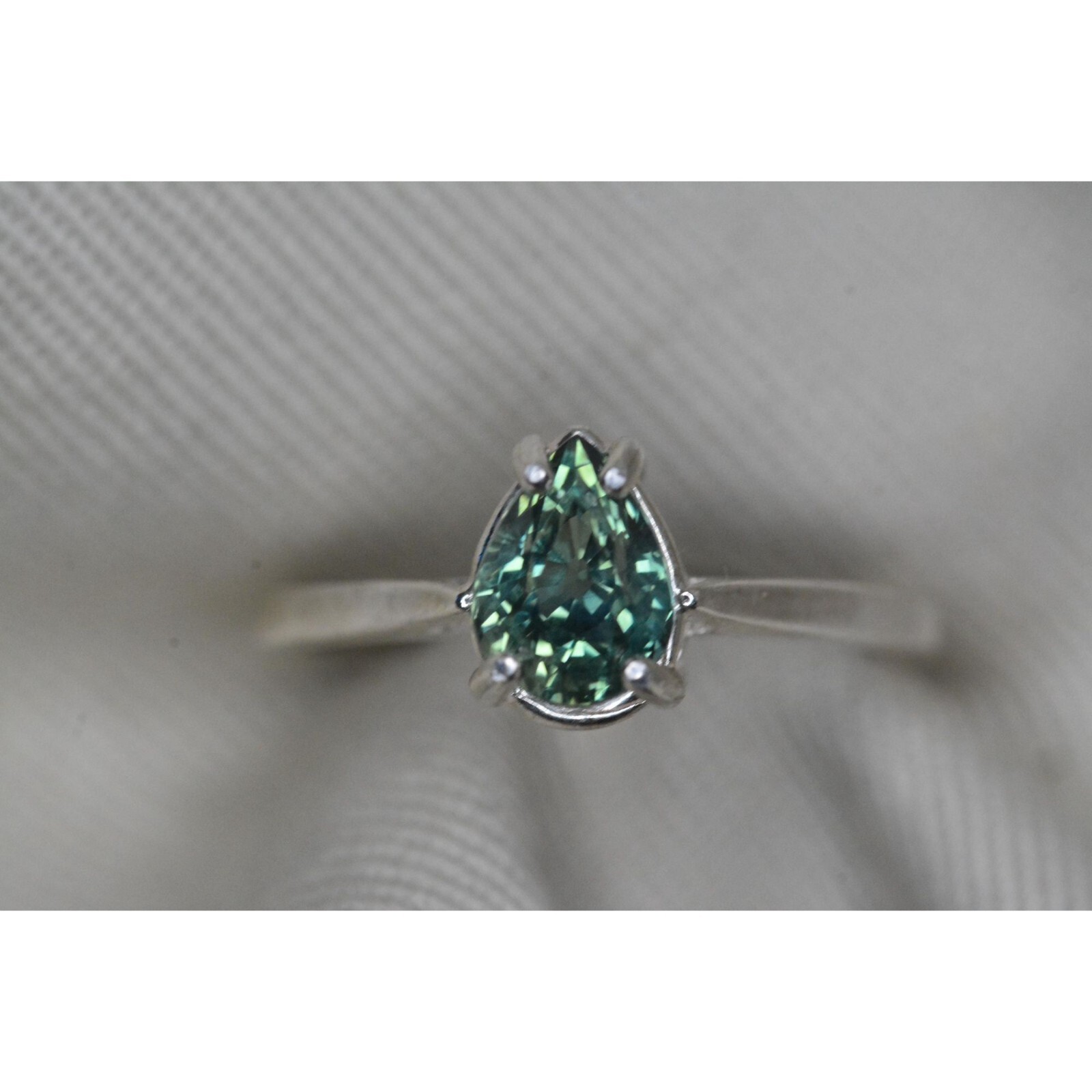 Unheated GIA Certified Blue Sapphire Solitaire Ring 1.44 Carat Real Natural U104