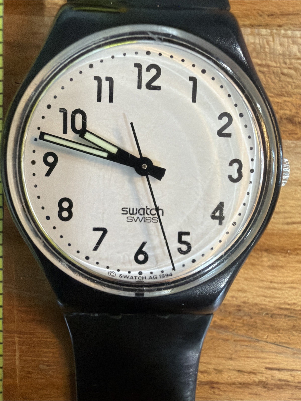 Vintage Swatch Watch LB153 “Something New” Ladies 25mm Black & White Swiss