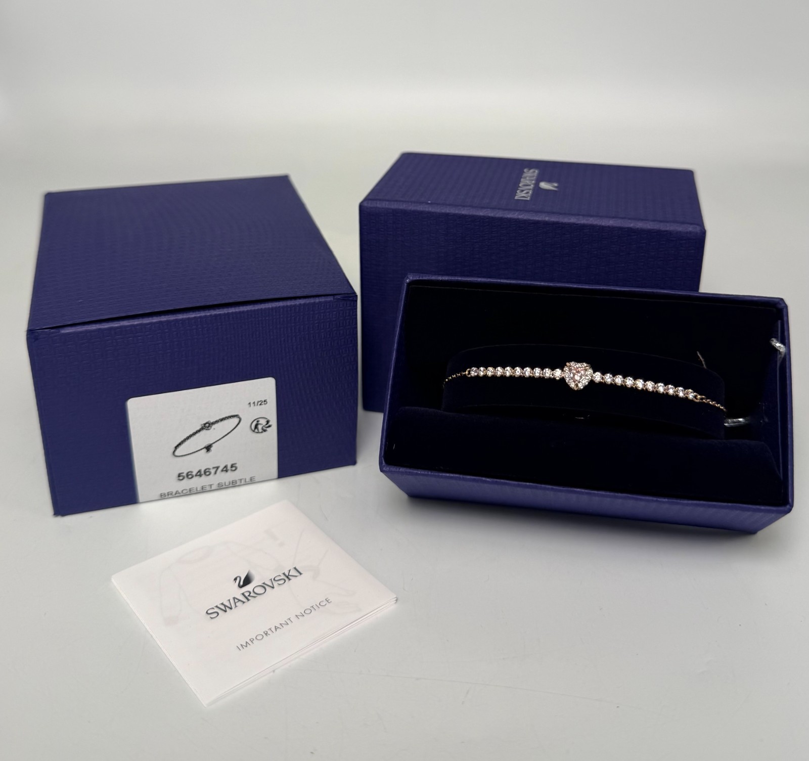 Swarovski One bracelet Heart Rose Gold Finish – 5646745 Pink *NEW IN GIFT BOX*