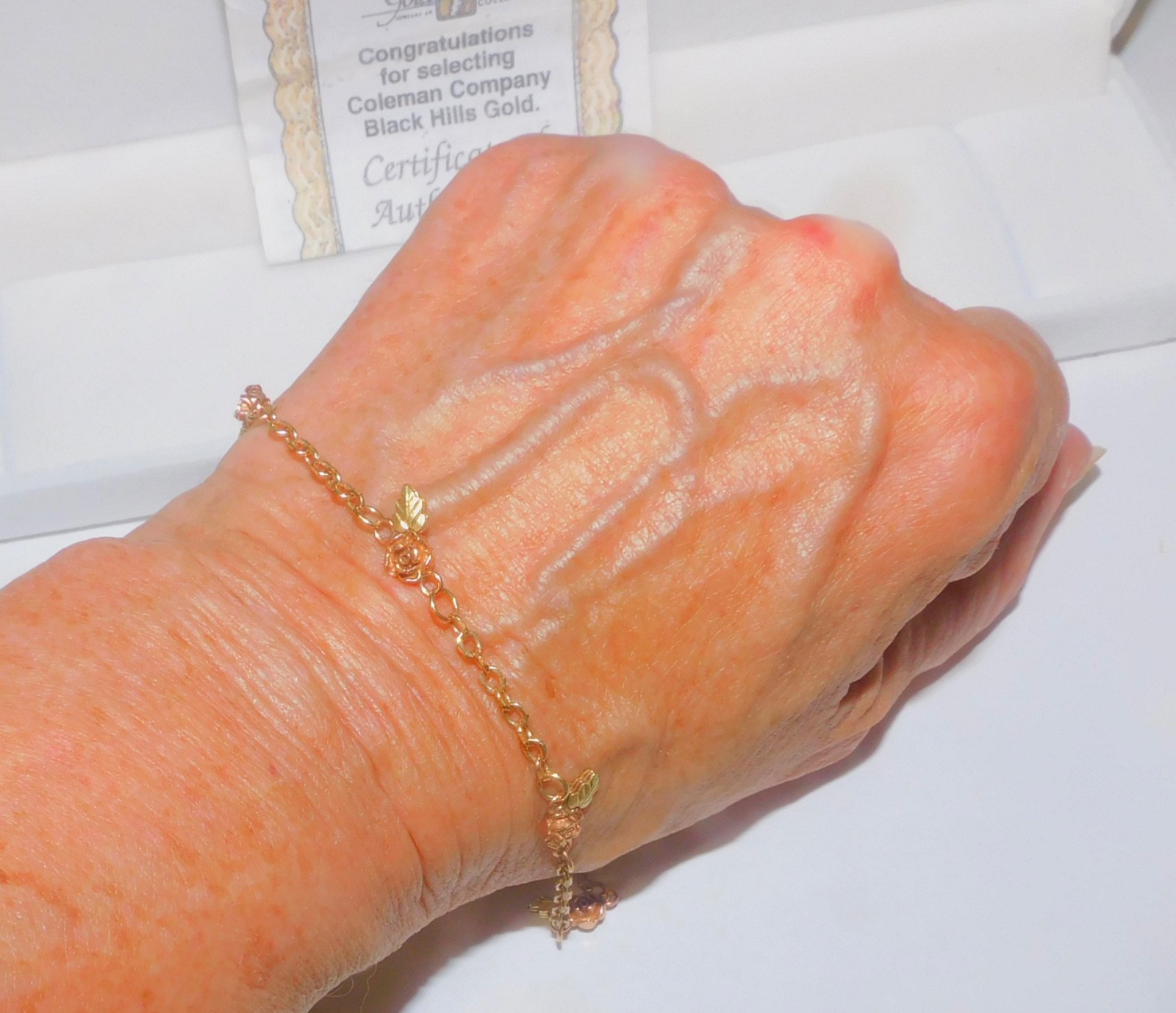Black Hills Gold 10k Double Sided Rose Leaves Bracelet 8 1/2 Inch