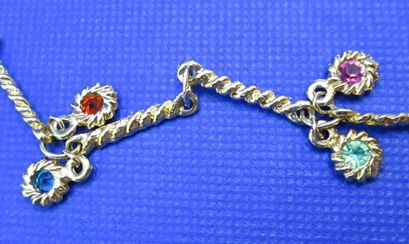 Gold Tone Necklace Bezel Multicolor Rhinestones 1″ Bar Links 26″ Chain