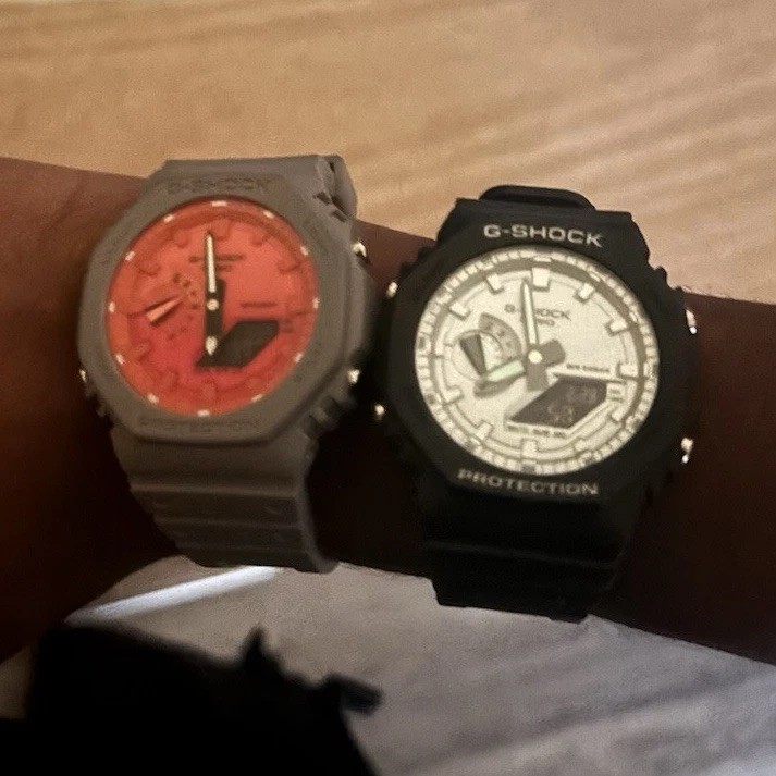 Casio G-SHOCK Unisex Watch ONLY SELLING THE GREY ONE OTHER TWO NOT FOR SALE!!