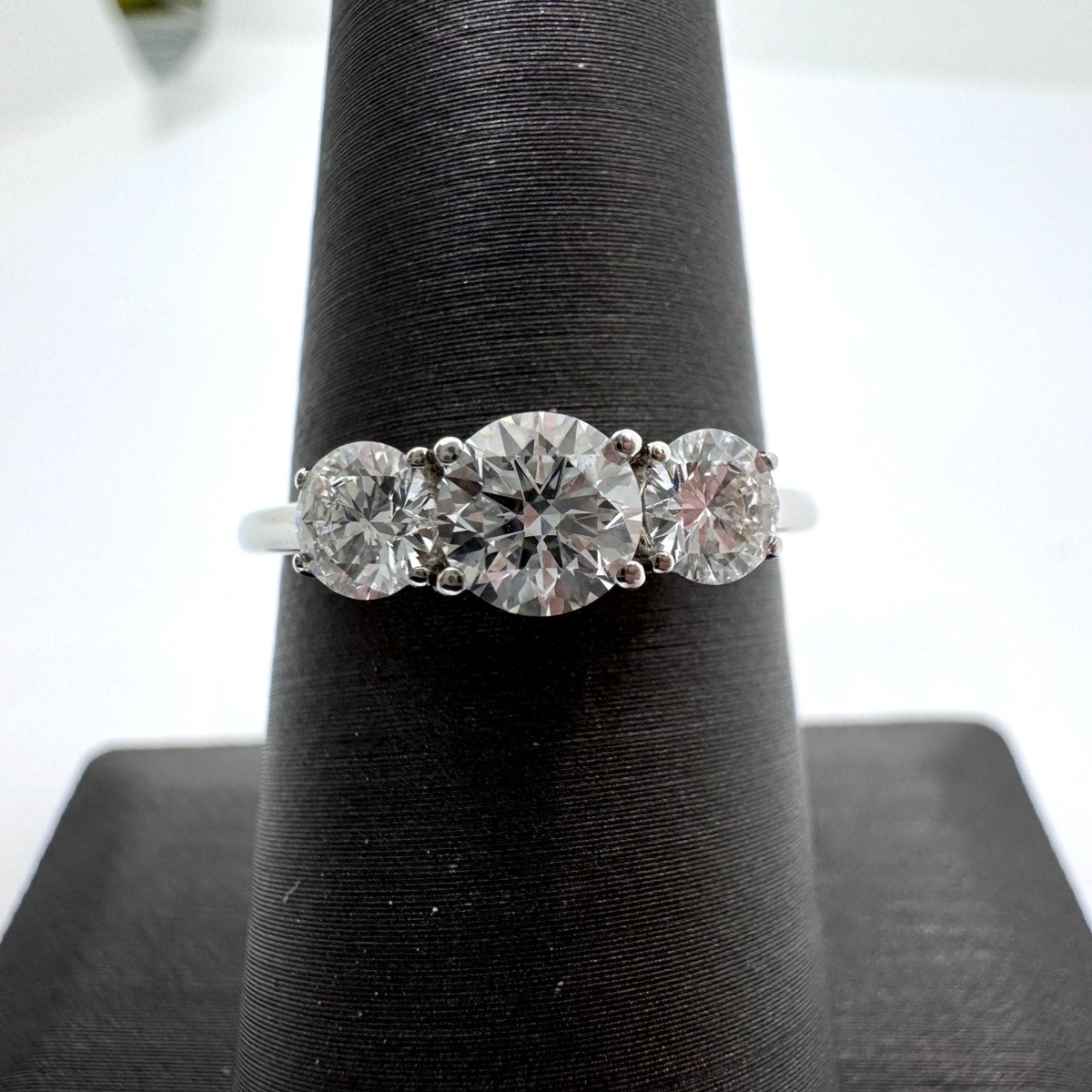 1.95G 14K 585 White Gold 0.80ctw LAB Diamond Ring! (CMP109310)