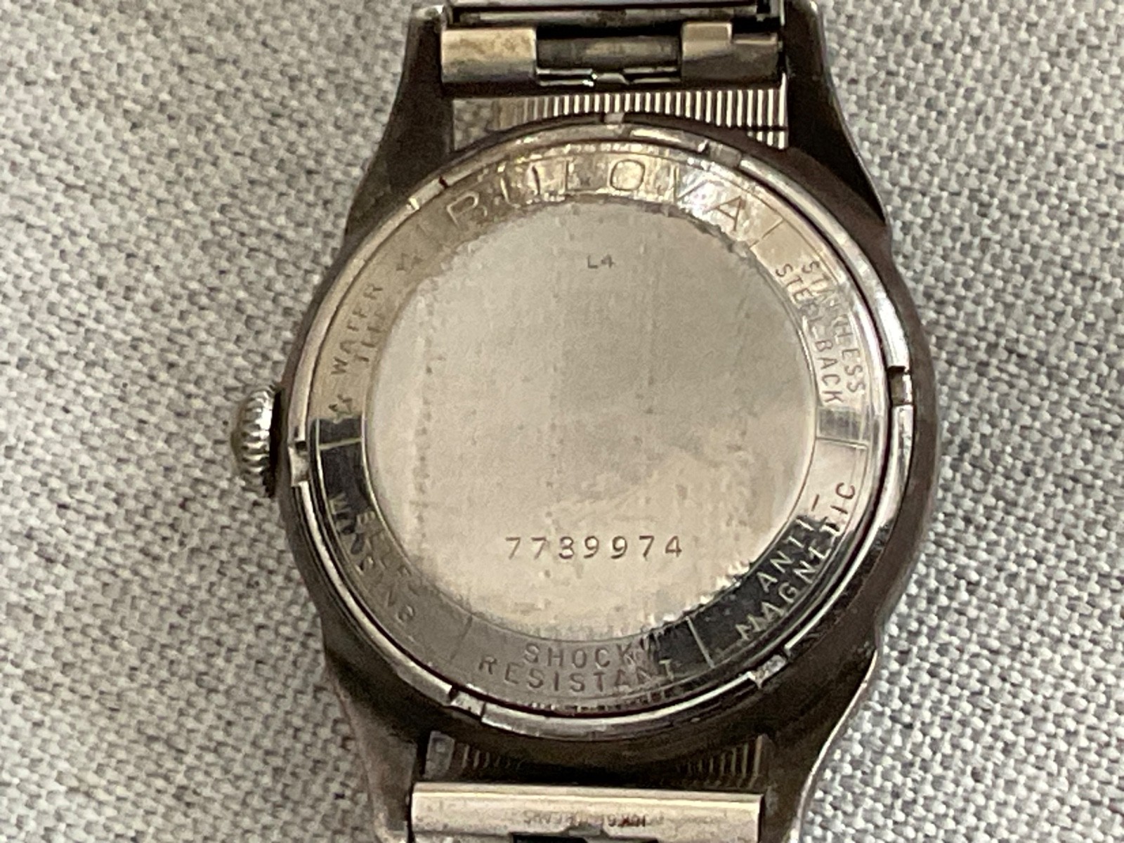 Vintage 1950’s Bulova 23 Jewel Automatic Watch Black Face Runs Well