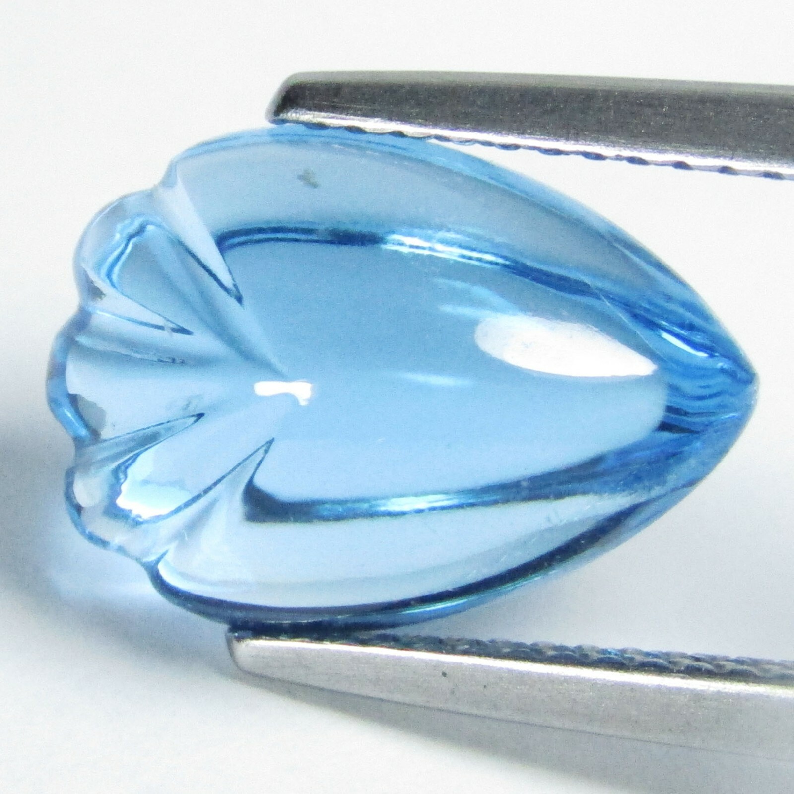 6.45Cts Genuine Natural Swiss Blue Topaz shield Shape Carving Loose Gem