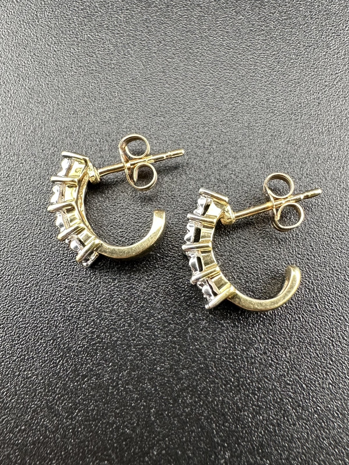 9k Yellow Gold 0.04ct Natural Diamond Huggie Hoop Stud Earrings 1.40dwt