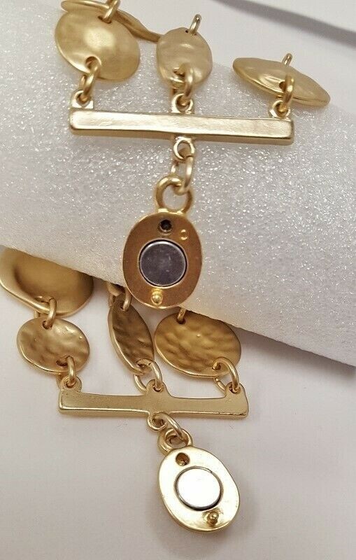 ANTIQUE BRUSHED GOLD HAMMERED MEDALLIONS BOHO HIPPIE 3 CHAIN 7.5″ BRACELET V216