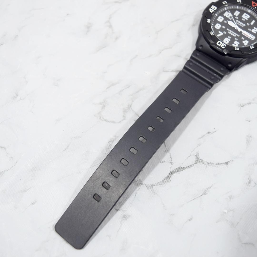 Excellent condition CASIO Standard Cheap Casio MRW-200H From Japan