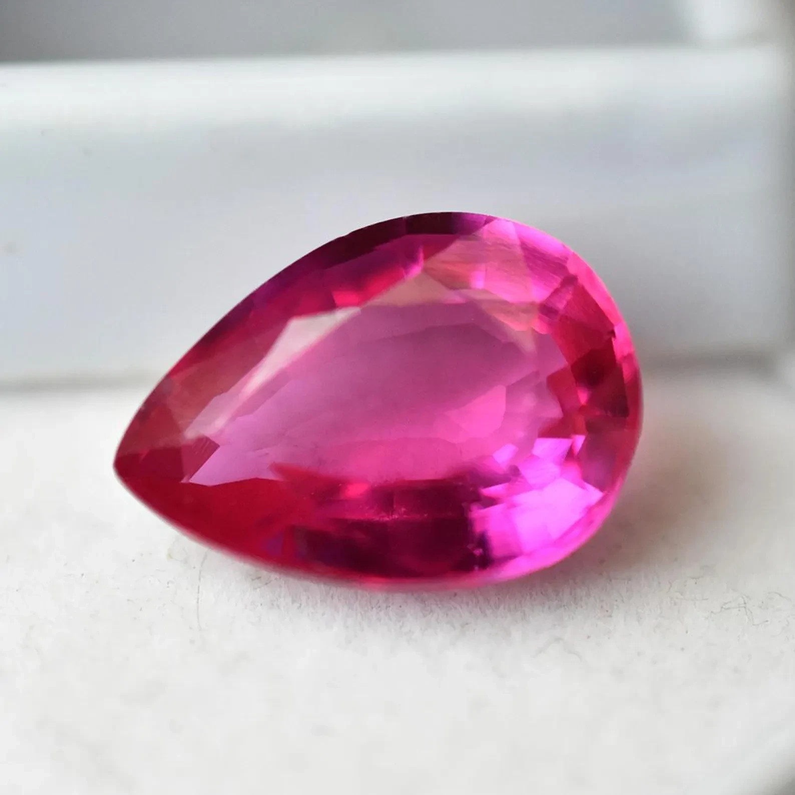 21.25 Ct GIE Certified Natural Ceylon Pink Sapphire Pear Cut Loose Gemstone A++