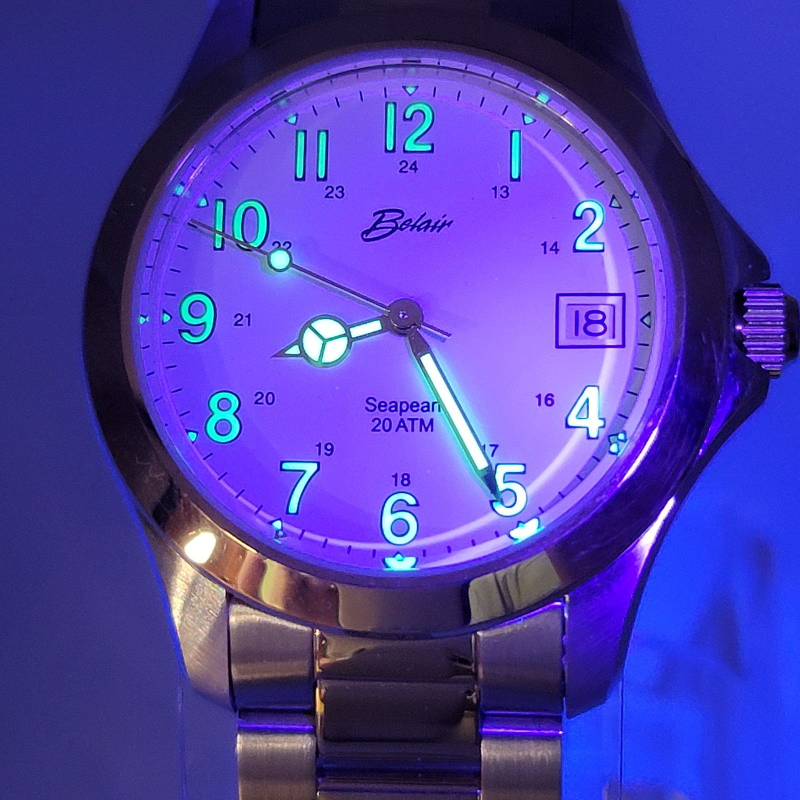 Belair Seapearl 20 ATM Two Tone Swiss Quartz Mens Watch Ref 715 Box & Papers