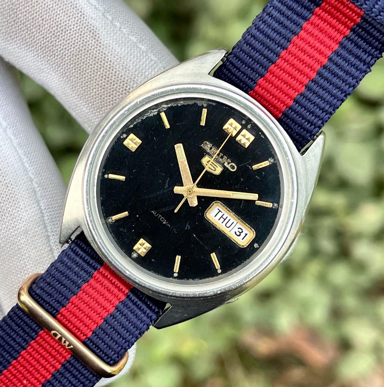 Vintage Seiko 5 Automatic Black Dress Formal Dial Japan Made Men Watch 6309-8840