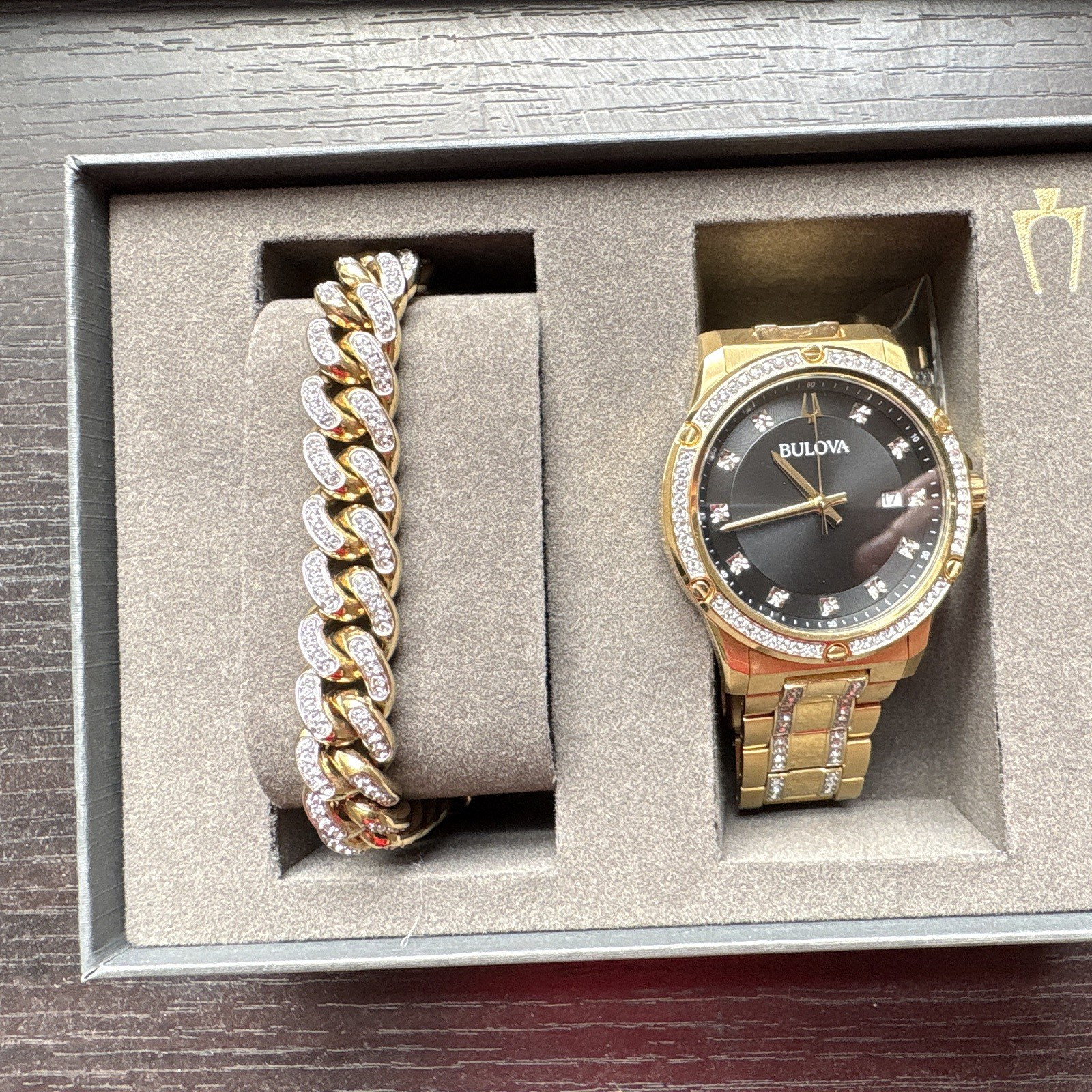 Bulova Men’s Gold Tone Quartz Watch Black Dial Diamond Bezel Date Bracelet