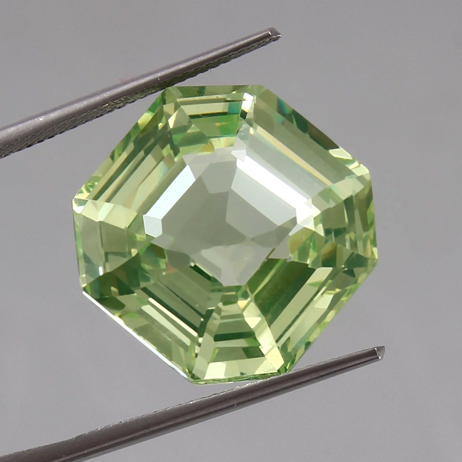 Natural Flawless Yellowish Green Chrysoberyl Asscher Loose Cut Gemstone 18×18 mm
