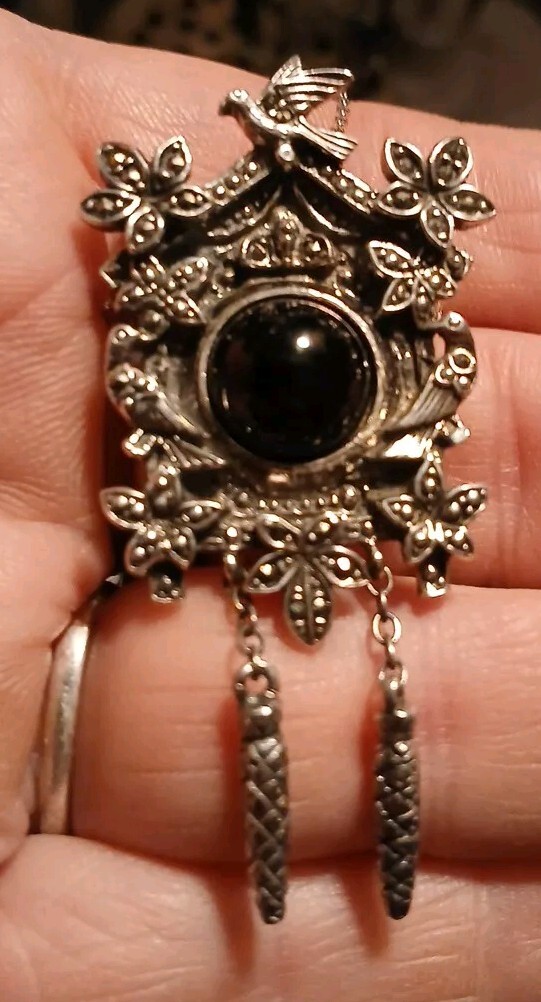 VTG Cuckoo Clock Germany Elo 925 Pendant Blk Onyx & Marcasite. 17″Chain 925Italy