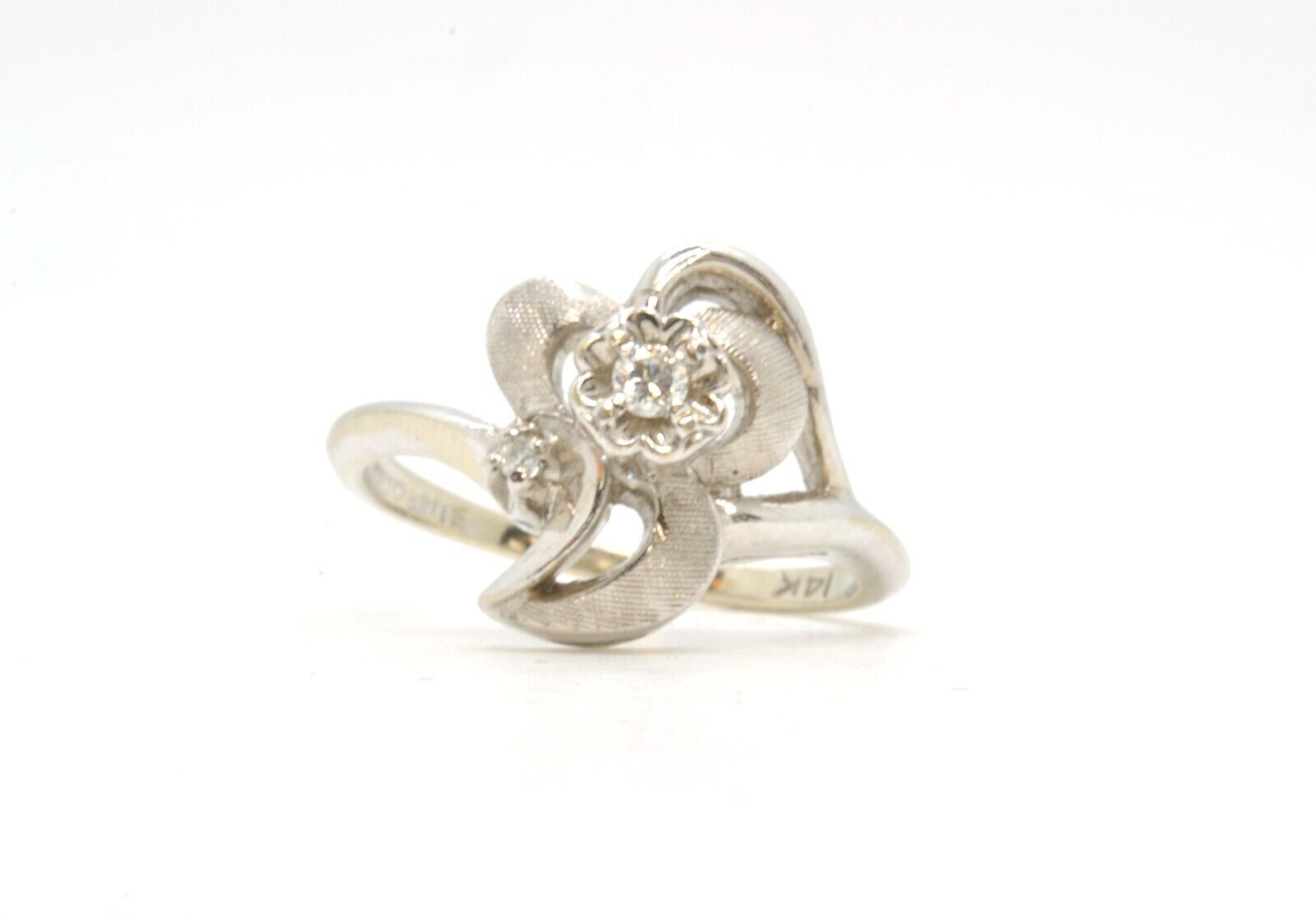 Vintage 14k White Gold Floral Ladies Diamond Right Hand Estate Ring Size 6