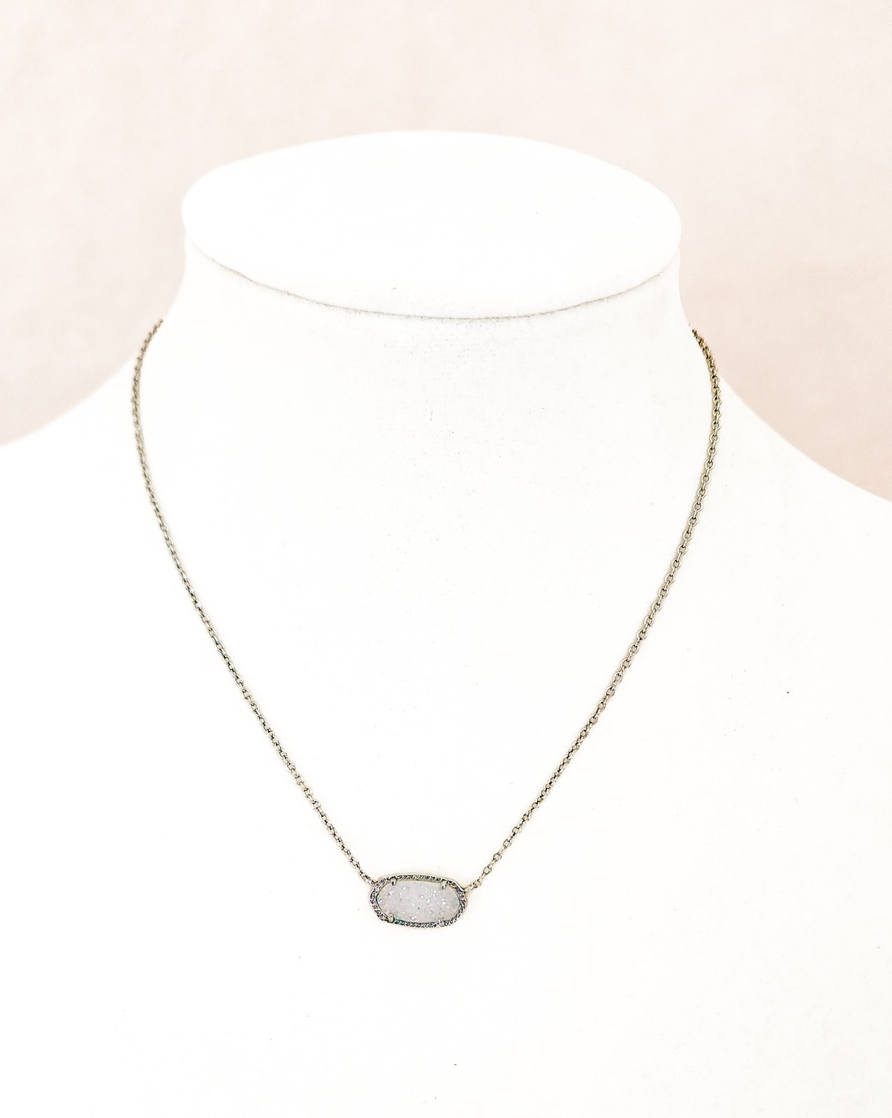 Kendra Scott Elisa Necklace 15″ – 17″ Iridescent Drusy Quartz Rhodium Plated