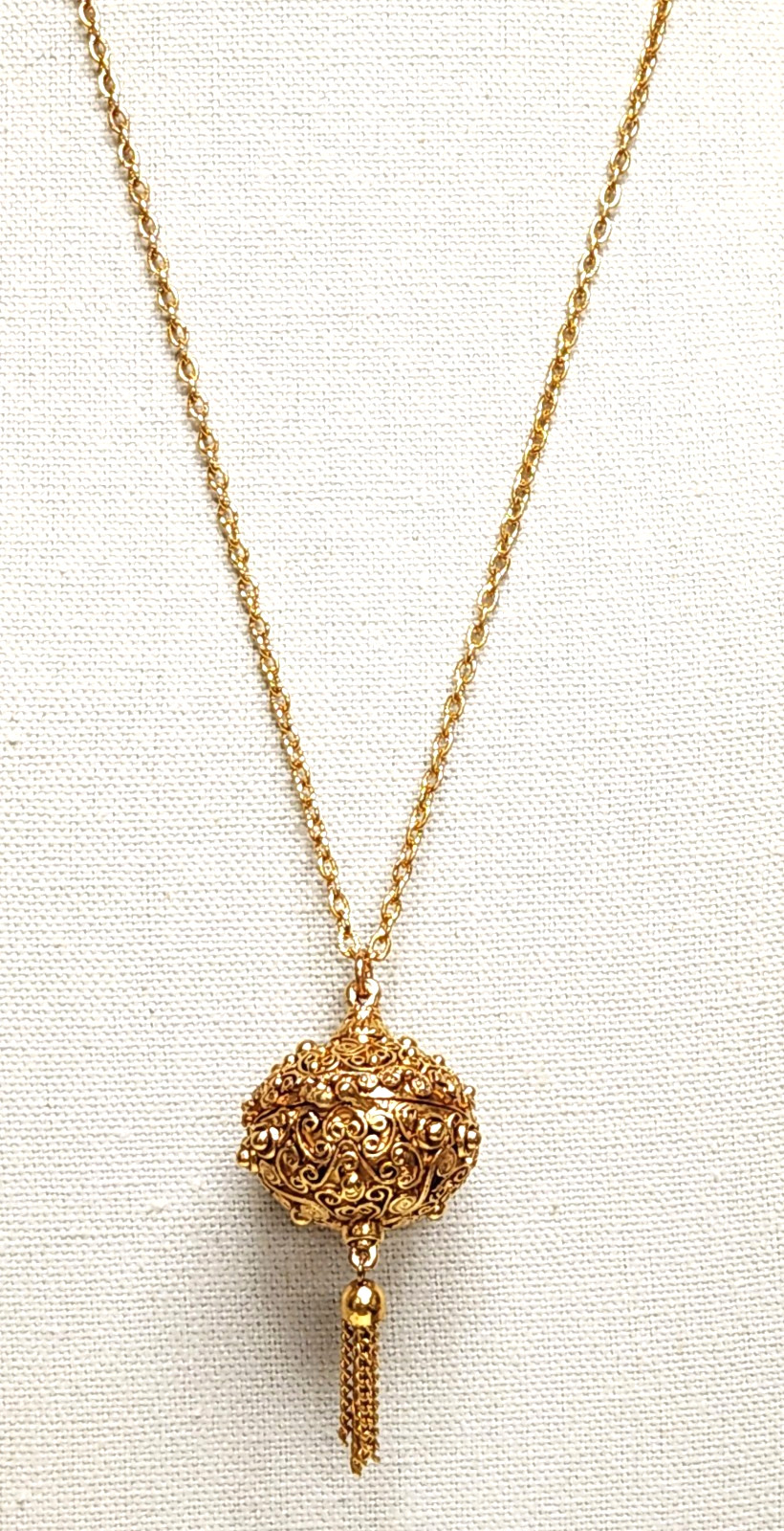 NWT FLORENZA Locket Bal-de-Parfum Perfume Tassel Pendant Necklace 25.5″ Chain