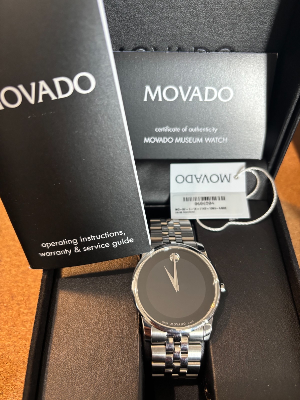 Movado Museum Classic quartz watch 40mm stainless steel bracelet 07.1.14.1142