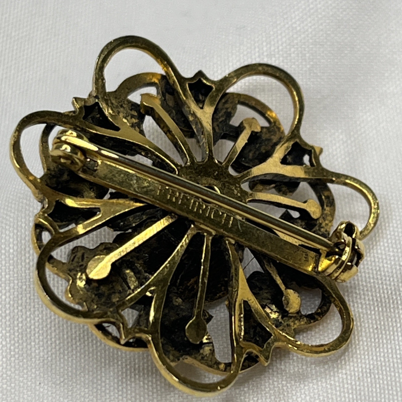 Vintage Wreath Leaves Brooch Singed~Freirich Gold Tone & Faux Pearl Victorian