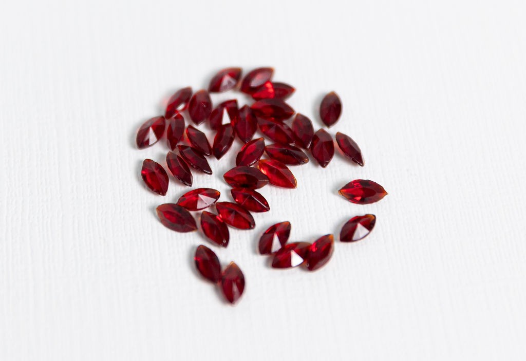 36 Ruby Red 8x4mm Czech Marquise Navette Glass Stones Faceted Machine Cut