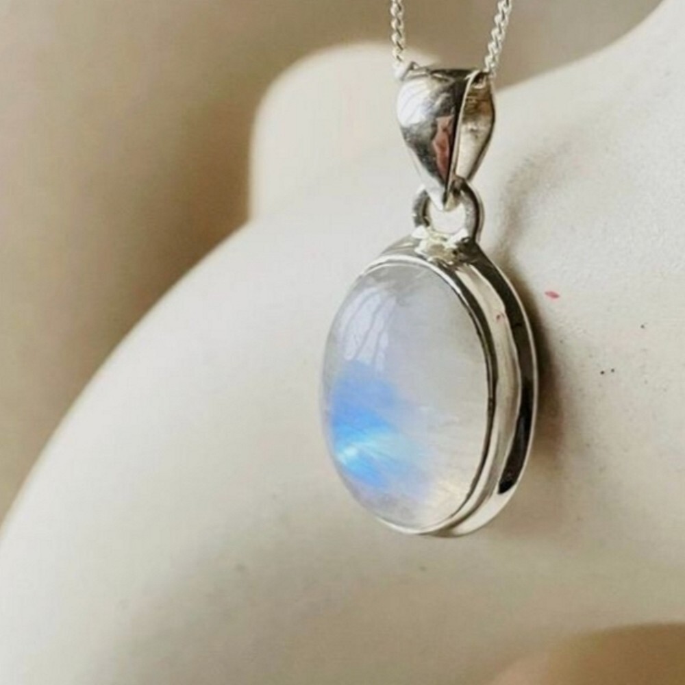 Natural Moonstone Gemstone 925 Sterling Silver Best Handmade Pandant Gift D-671