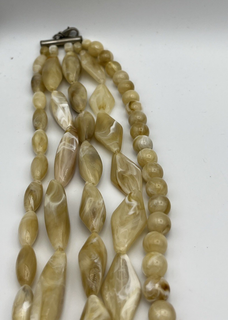 Multi-strand Chunky Acrylic Lucite Retro Bohemian Beige Statement Bead Necklace