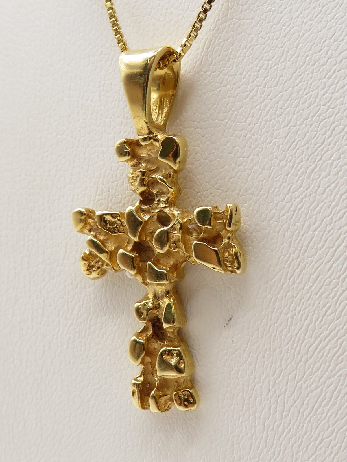 14k YELLOW GOLD CROSS PENDANT – GOLD NUGGET STYLE – 1 3/8″ HIGH *