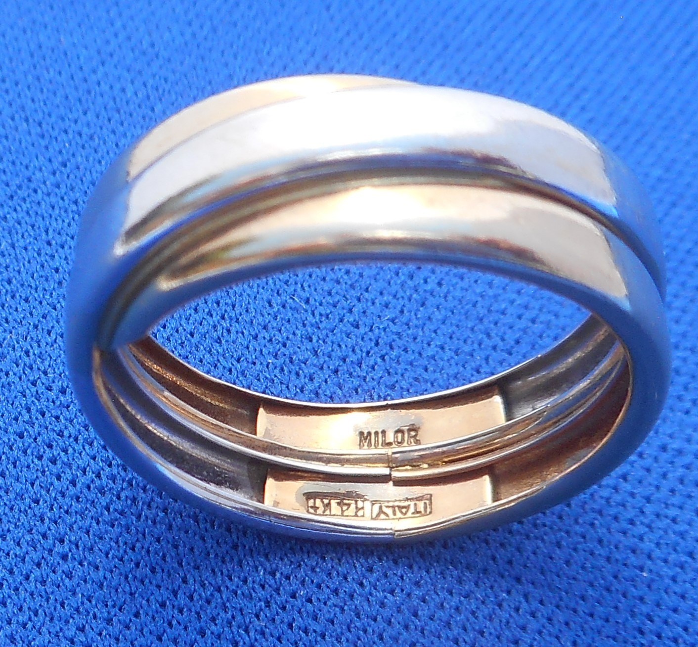 Vintage 14K Gold MILOR ITALY White & Yellow Ring 3 Grams approximately 7 1/2