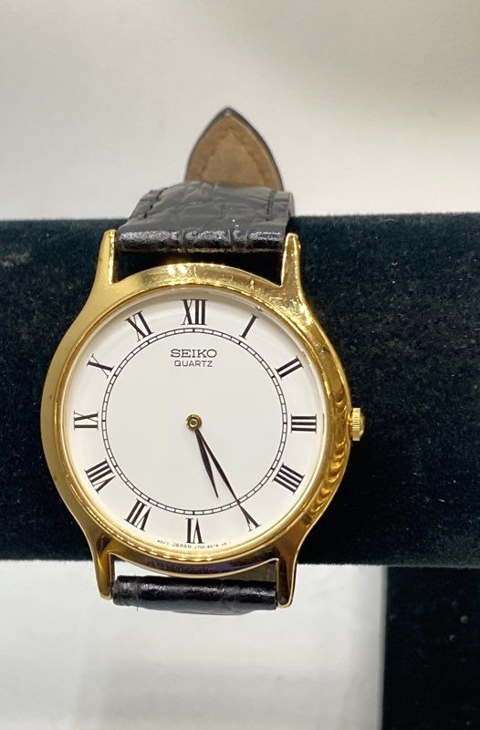 Seiko Quartz Men’s Dress Watch Gold Tone Roman Numeral White Dial 34.7mm Case