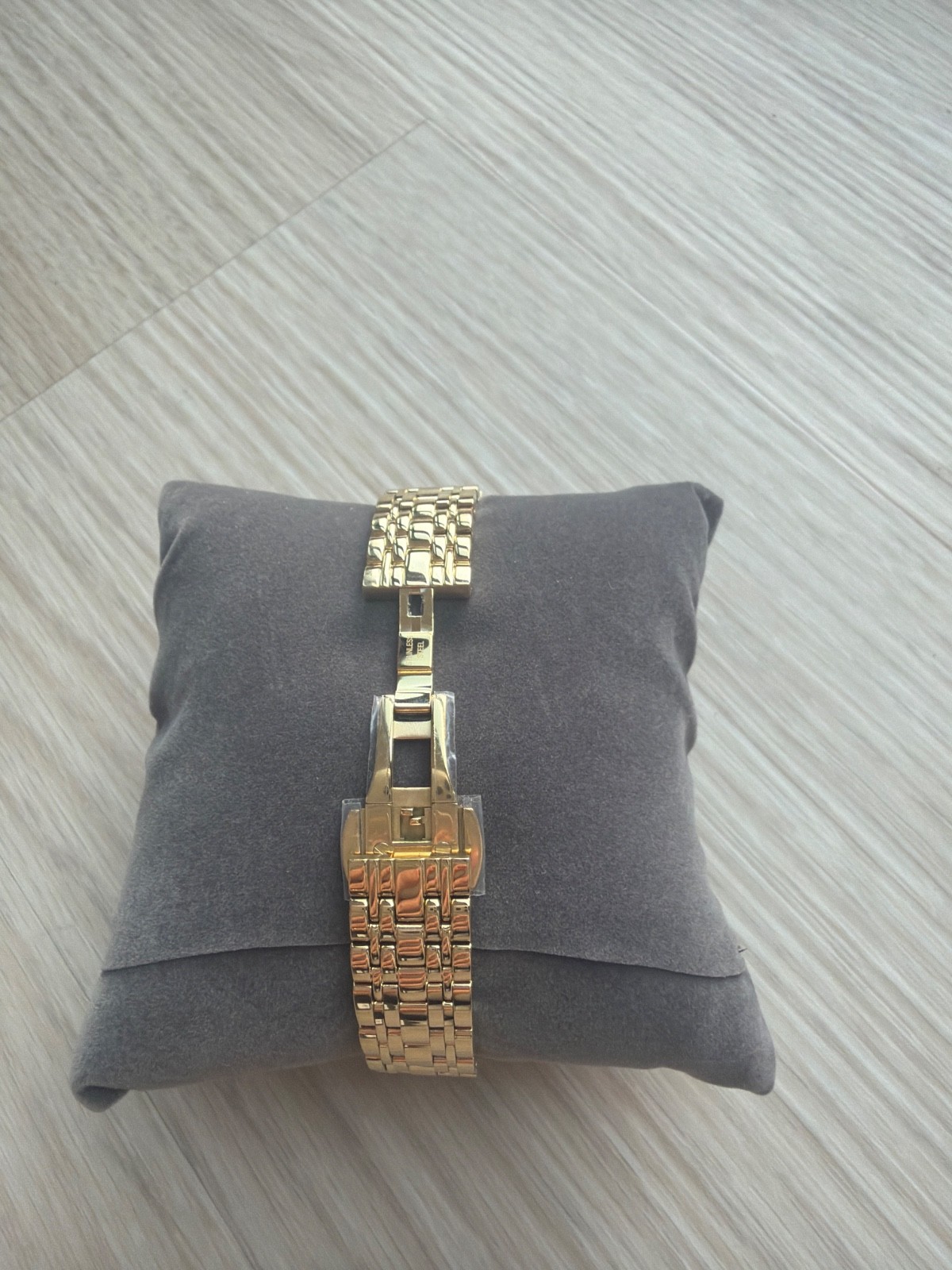bulova quadra diamond watch women’s