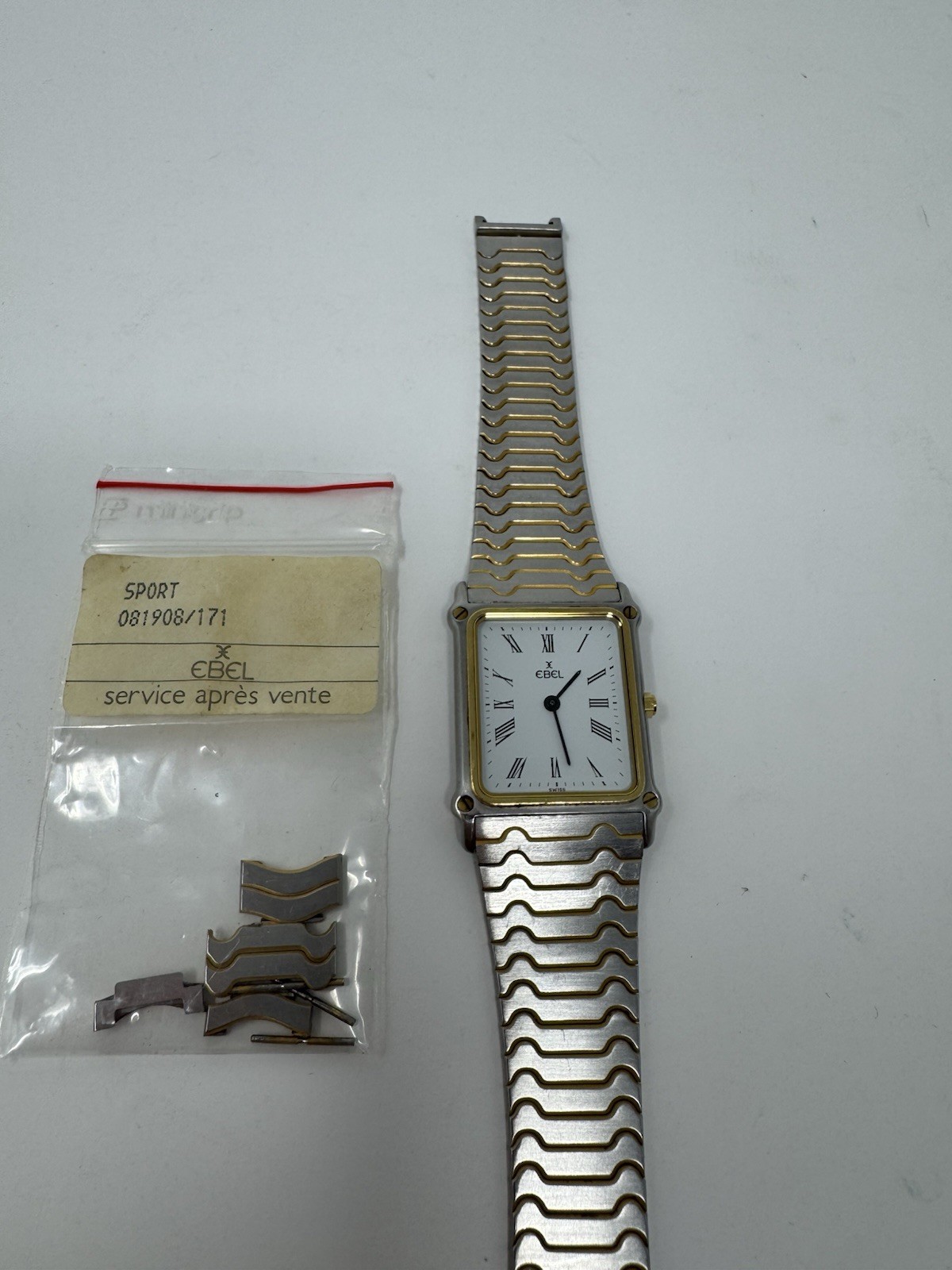 Men’s EBEL 1911 Tank Watch Ref #181902. Comes With Extra Links.