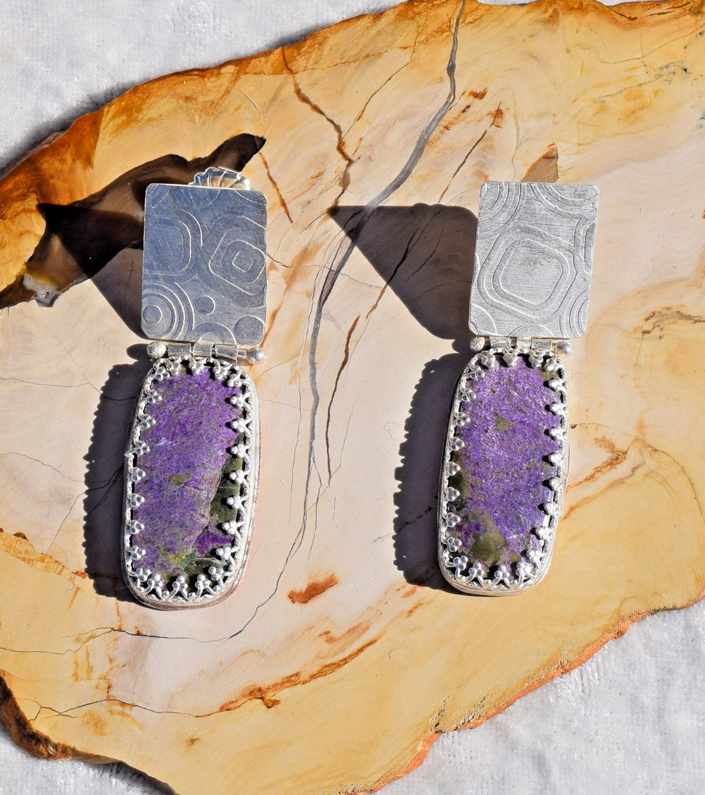 Sugilite Hinged Moving Swaying 925 Sterling Silver Stud Earring Geometric Design