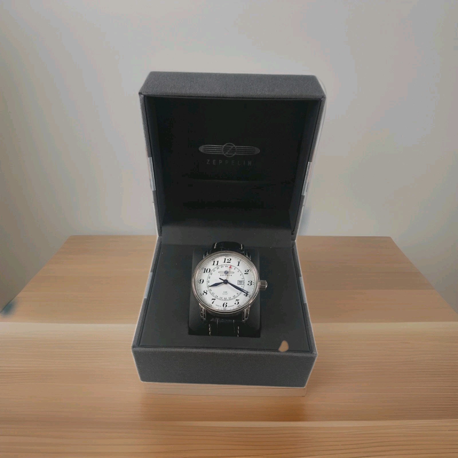 Zeppelin GRAF 42mm GMT White Dial SS Case German Quartz Men’s Watch LZ127