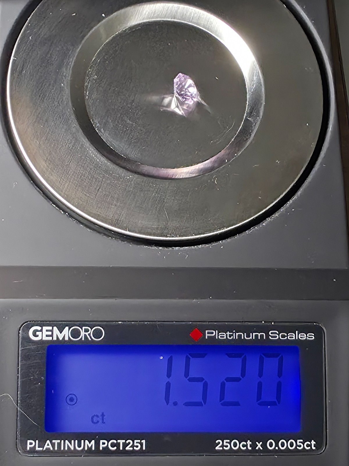 LILAC Lab Garnet YAG – 6.127mmx4.387mm Fantasy Octaganal Round Hand Fabricated