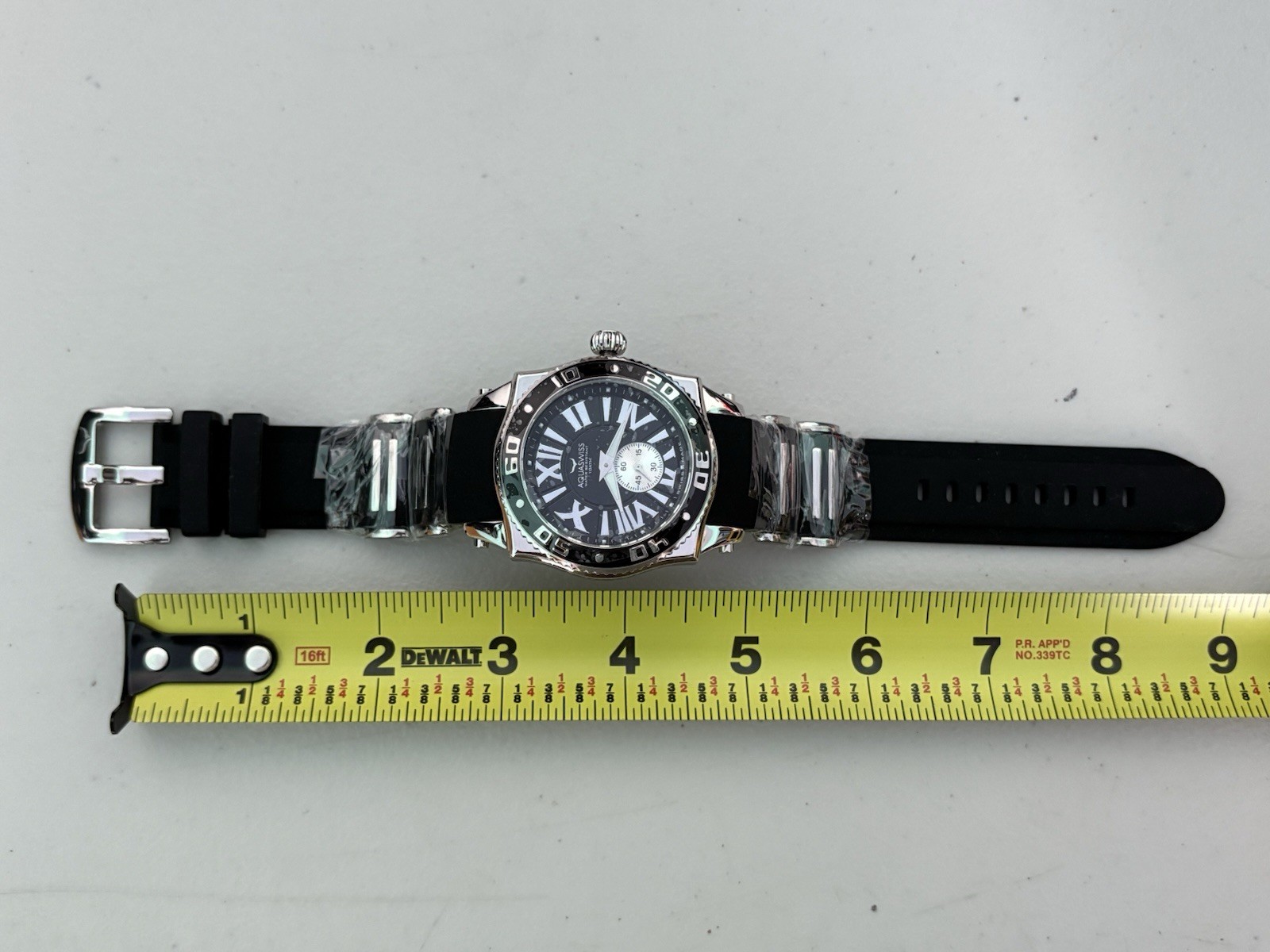 Aquaswiss Swissport SW1162G0020 Mens Watch Black Roman Numeral Dial Unworn