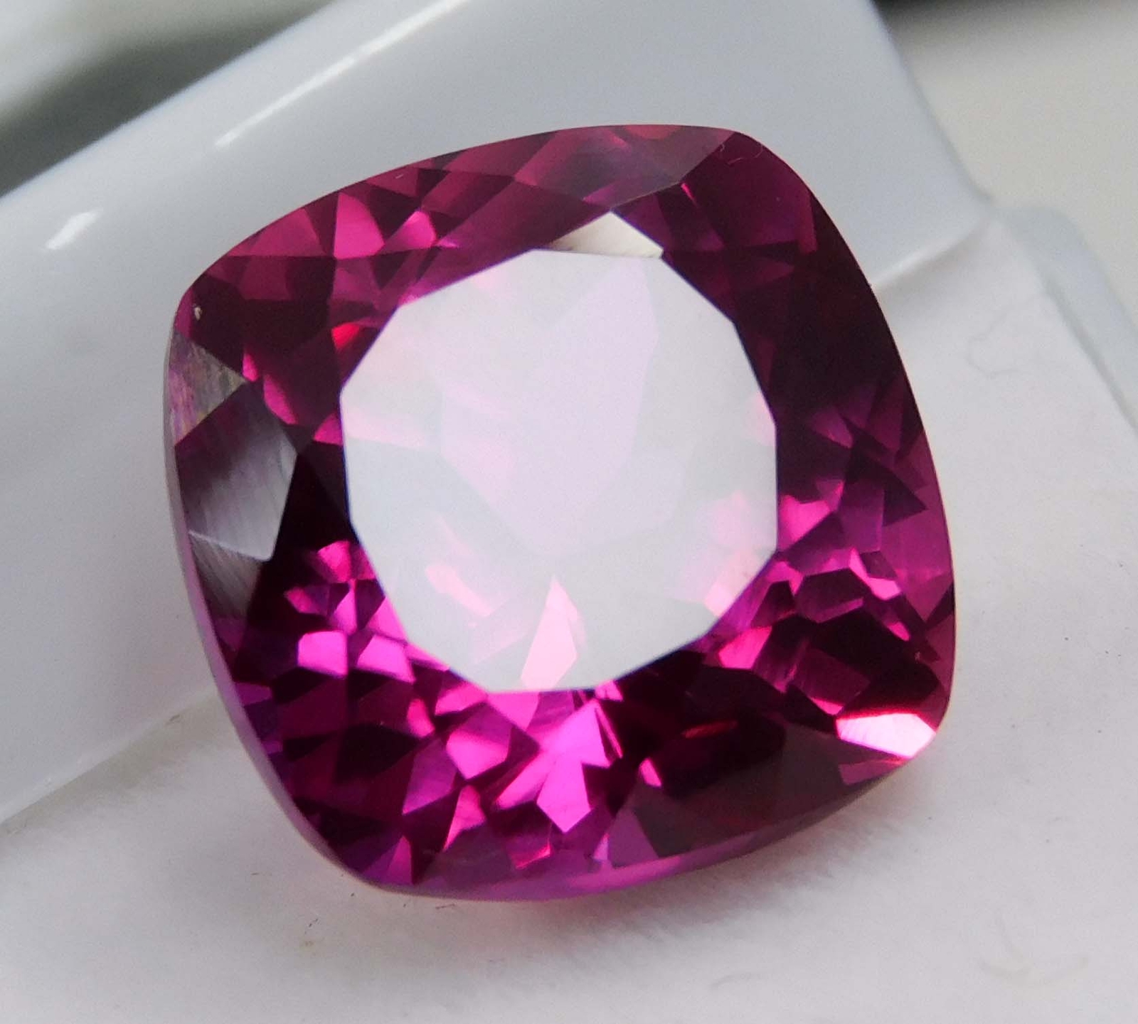 Extremely Rare Pink Sapphire Cushion Cut 11 Ct Natural Certified Loose Gemstone