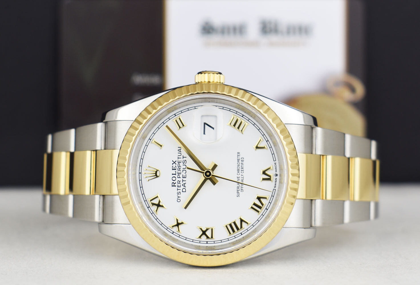 ROLEX – 18kt Gold & SS Datejust 36 White Roman BOX & CARD 126233 SANT BLANC