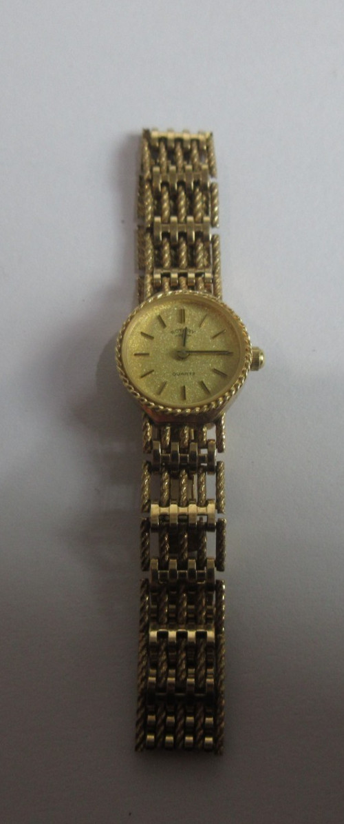 9ct Gold Rotary Watch Quartz 150mm Hallmarked 13g With Mechanism & 2 extra Links