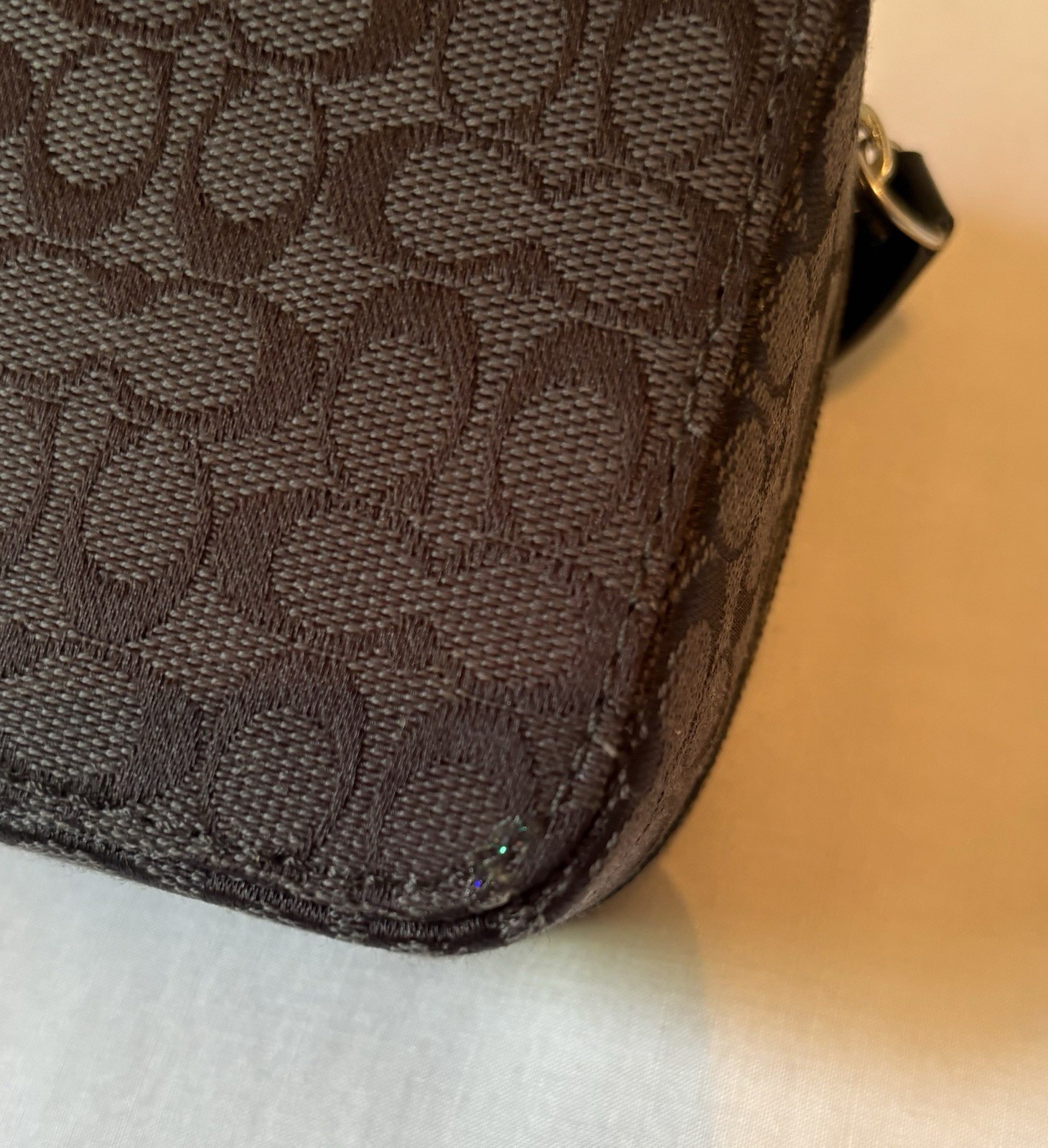 Authentic COACH Signature Monogram Travel Zip Around Jewelry Case BLACK