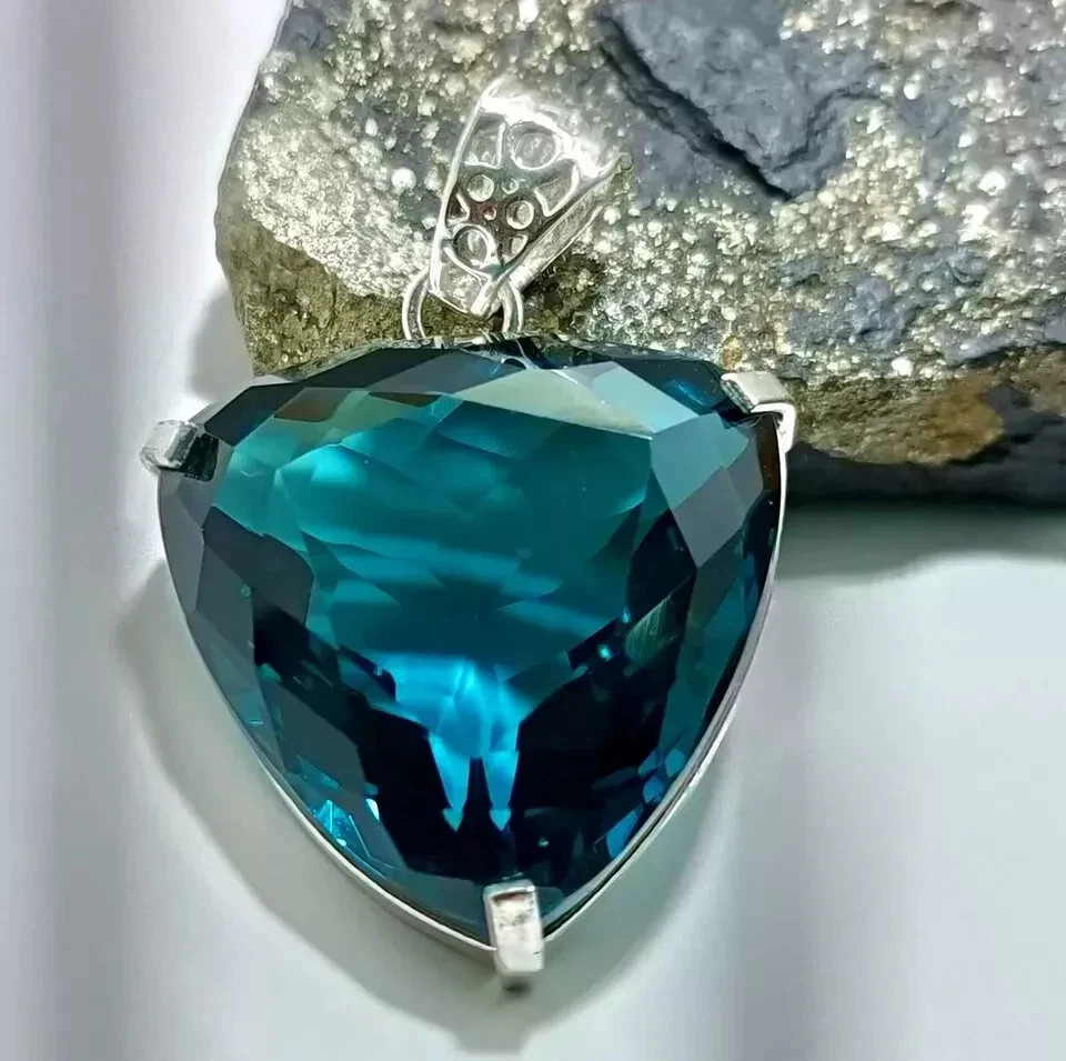 London Blue Topaz Pendant 925 Sterling Silver Pendant Gemstone Jewelry 92.57 Ct+