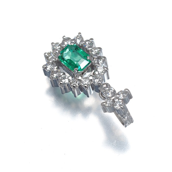 Emerald 0.22ct Diamond 0.23ct Classic Pendant 900 Platinum